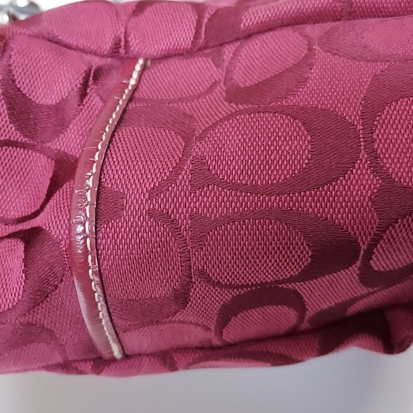 Coach est. 1941 over the shoulder purse red - Picture 2 of 12